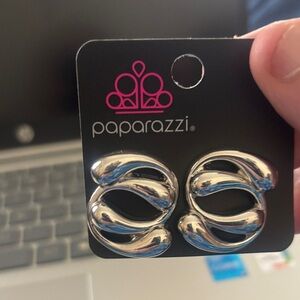 Paparazzi Shiny Silver Earrings